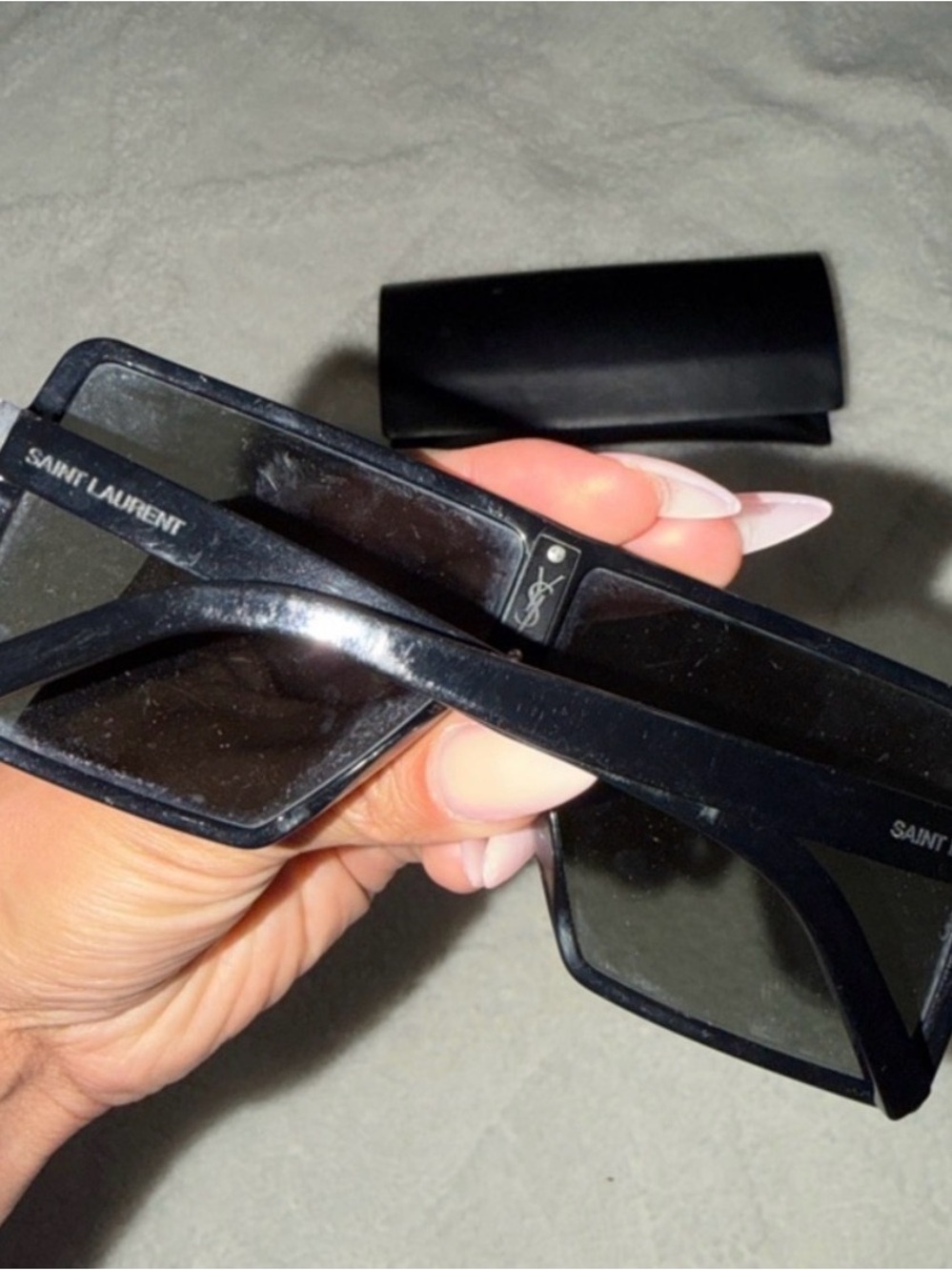 YSL Black Rectangular Sunglasses with Matching Case - Picture 2 of 4